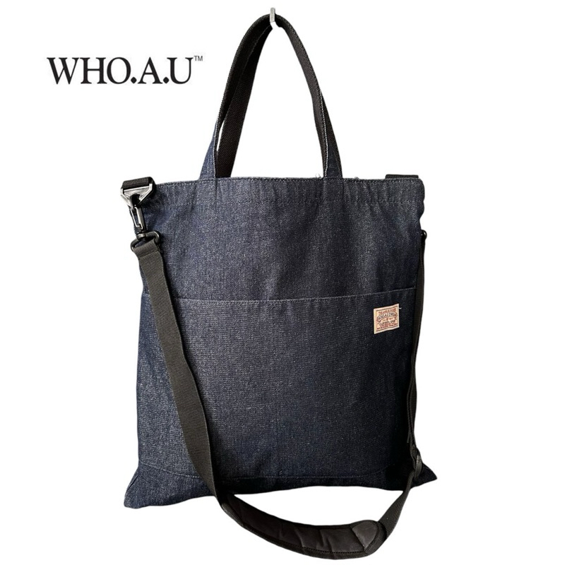 Who.A.U กระเป๋าสะพายข้าง