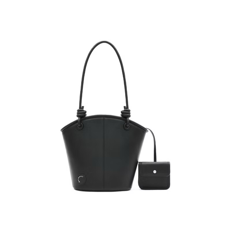 NEW***ไม่แกะกล่อง gamenti bag squid ink 1 ใบ เท่านั้น ส่งฟรีไปเลอ