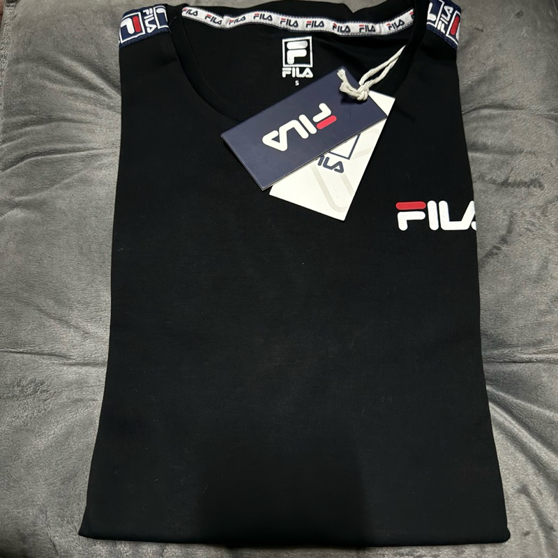 เสื้อยืด FILA ของแท้ size s อก 38“ พร้อมส่ง FILA