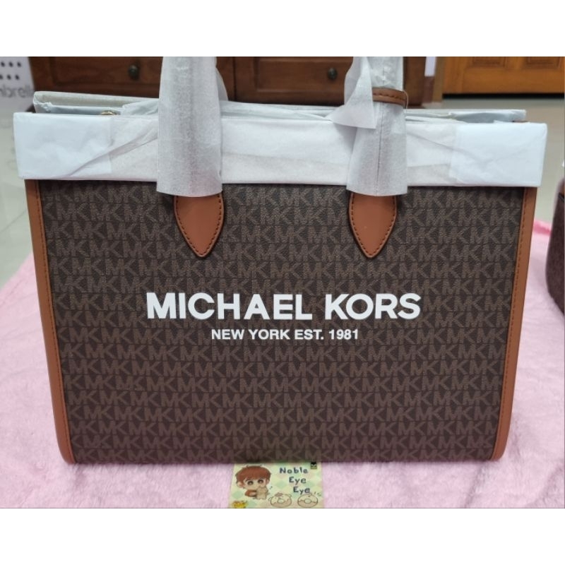 กระเป๋า MK Michael Kors Mirella size M สีน้ำตาล