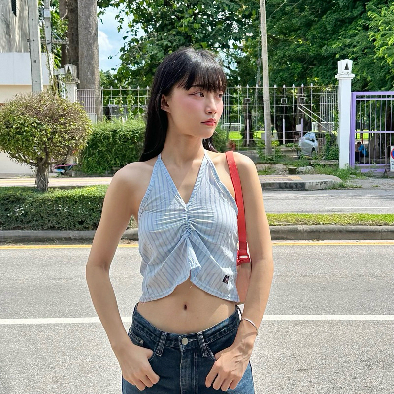 (พร้อมส่ง ) Fair top เสื้อคล้องคอลายทางเข้ารูปสวย ด้านหลังสม็อค