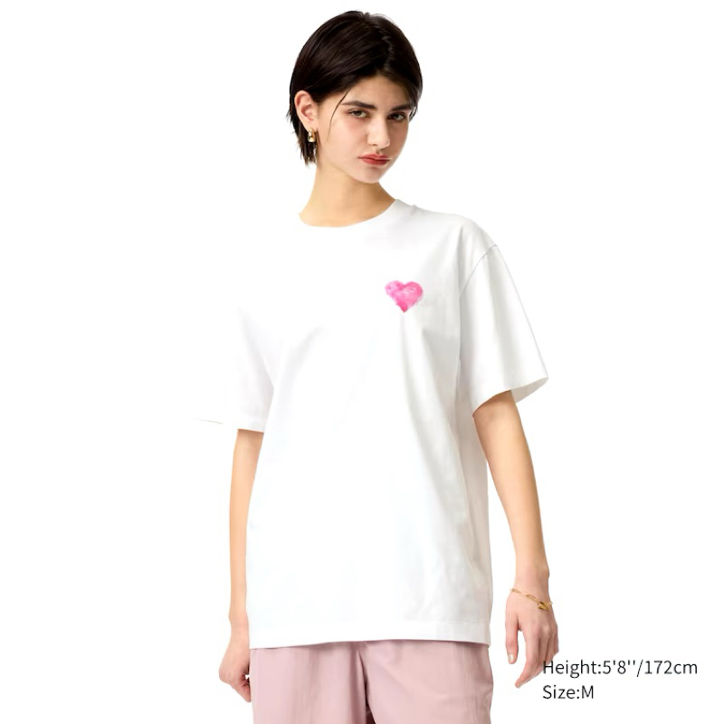 เสื้อยืด Uniqlo x Treasure “I love you“🩷 ของใหม่