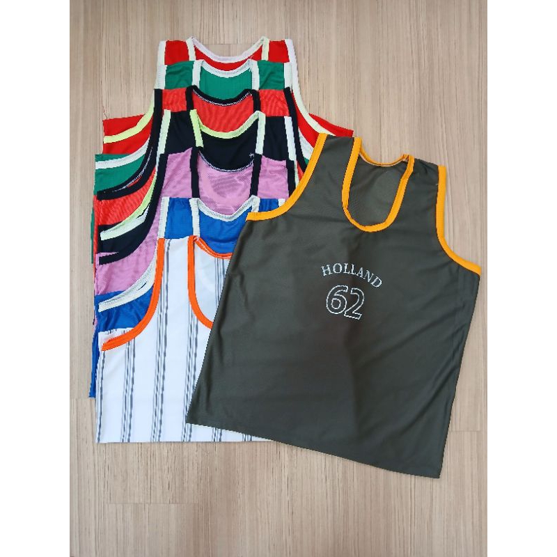 เสื้อกล้าม เสื้อกีฬา แขนกุด บ่าเล็ก อกยืด 38 ถึง 40 นิ้ว
