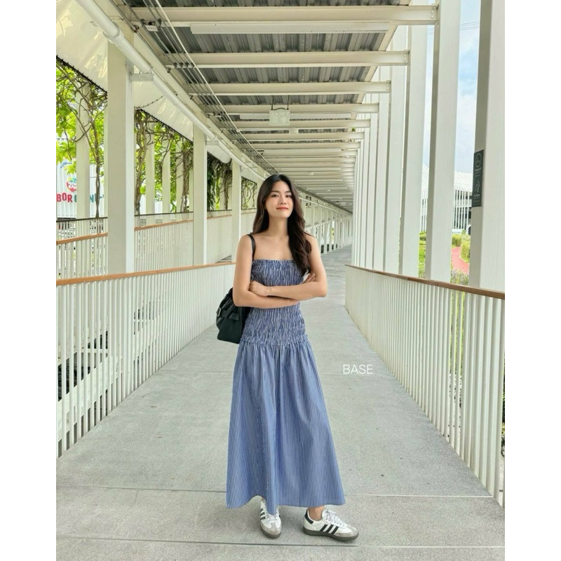 เดรสเกาะอกตัวยาว(จัดส่งฟรี)