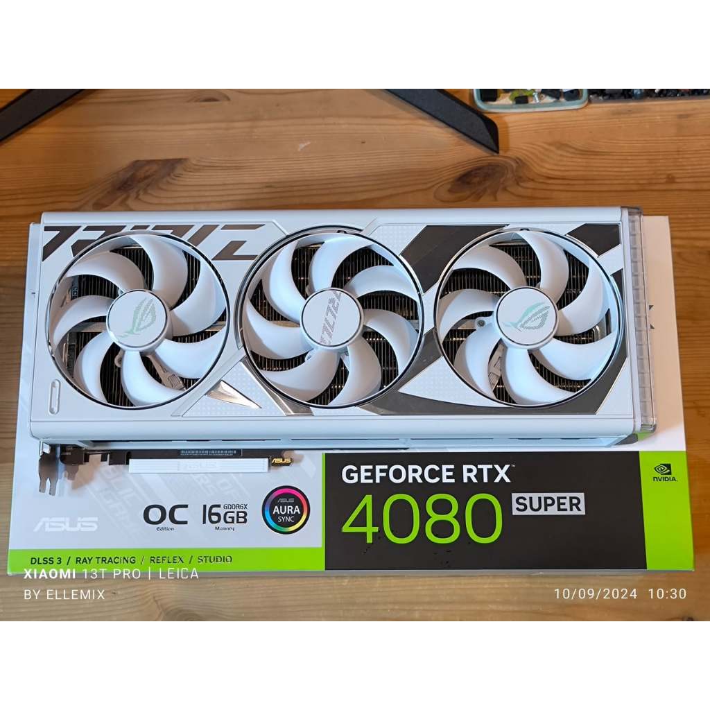 RTX 4080 SUPER 16GB - ASUS ROG STRIX WHITE OC EDITION (การ์ดจอมือสอง ครบกล่อง ประกันศูนย์ไทย)