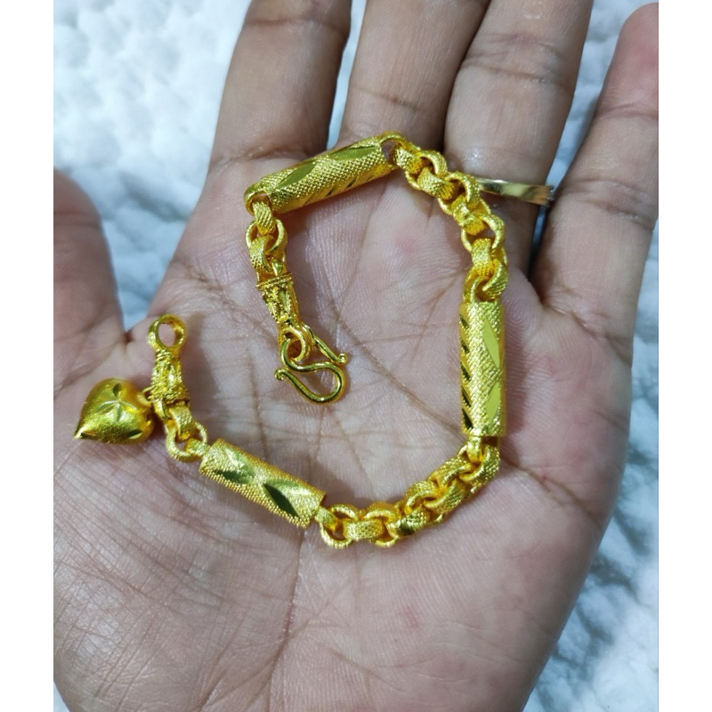C190ข้อมือทาโร่สลับปล้องหนัก1บาท แถมฟรีตะขอเพิ่ม1ชิ้น งานตันแน่นทองหุ้มสวยเหมือนจริง งานดีมีคุณภาพเกรดพรีเมียมเคลือบหนา