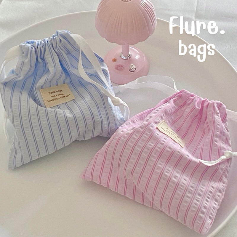 ถุงหูรูดสีพาสเทล สีสดใส ลายเส้นตรงสไตล์เกาหลี รุ่น bammie Flure.bags