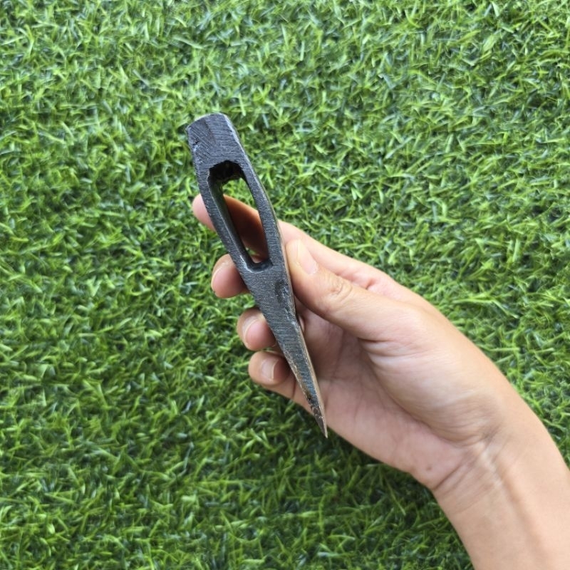 ขวานหนองบัวจิ๋ว พร้อมด้ามไม้ประดู่ ตอกลิ่มแล้วพร้อมใช้งาน ตัดไม้ ฟันต้นไม้ - รูปที่ 7