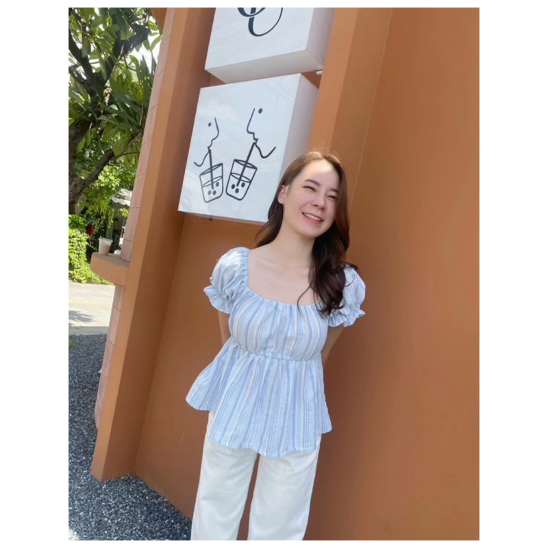 ส่งต่อ KORRA.Clothes เสื้อลายสก๊อตแขนตุ๊กตาใหม่มาก สีฟ้า สีดำ🩵🖤 freesize