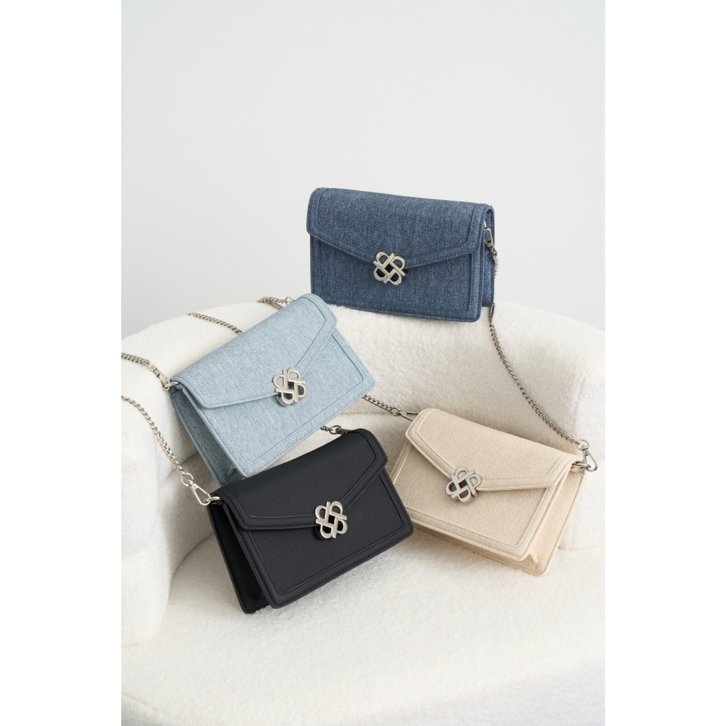 PEROTA “Woc Denim” มาพร้อมกล่อง