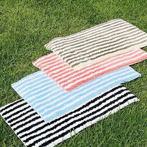"พร้อมส่ง" พรม MANYLINES CARPET/comfyhomies
