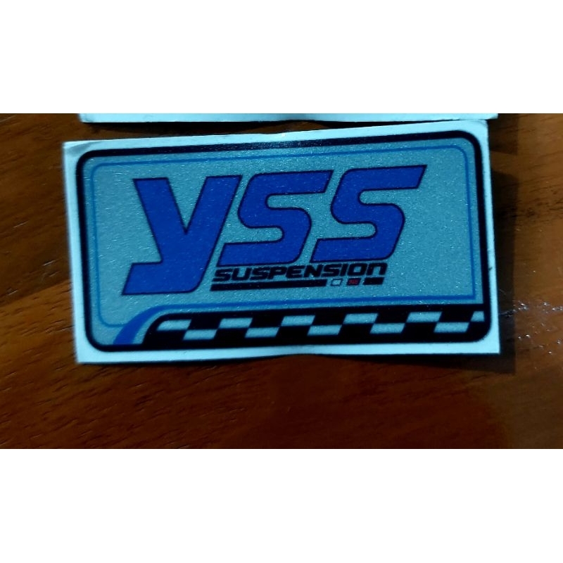 สติกเกอร์ yss น้ำเงินสะท้อน ยาว 5 cm