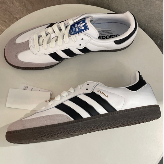 （ของแท้ 100 %）adidas originals Samba OG B75806 white/สีขาวดำ