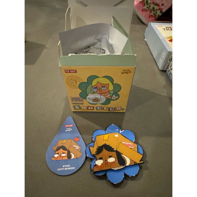 กล่องสุ่ม Crybaby - Widget Spinner แกะตัวแล้ว Left Behind