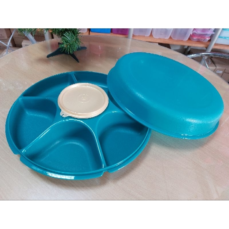 Tupperware ชุดถาดหลุมสารพัดนึก กว้าง 38ซม. พร้อมโถหรรษา380มล. – โปรปัง
