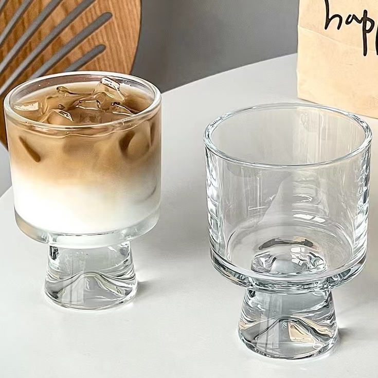 พร้อมส่ง แก้วเครื่องดื่มเย็น ทรงคบเพลิงสุดน่ารักจับถนัดมือ ไสตล์มินิมอลคาเฟ่เกาหลี