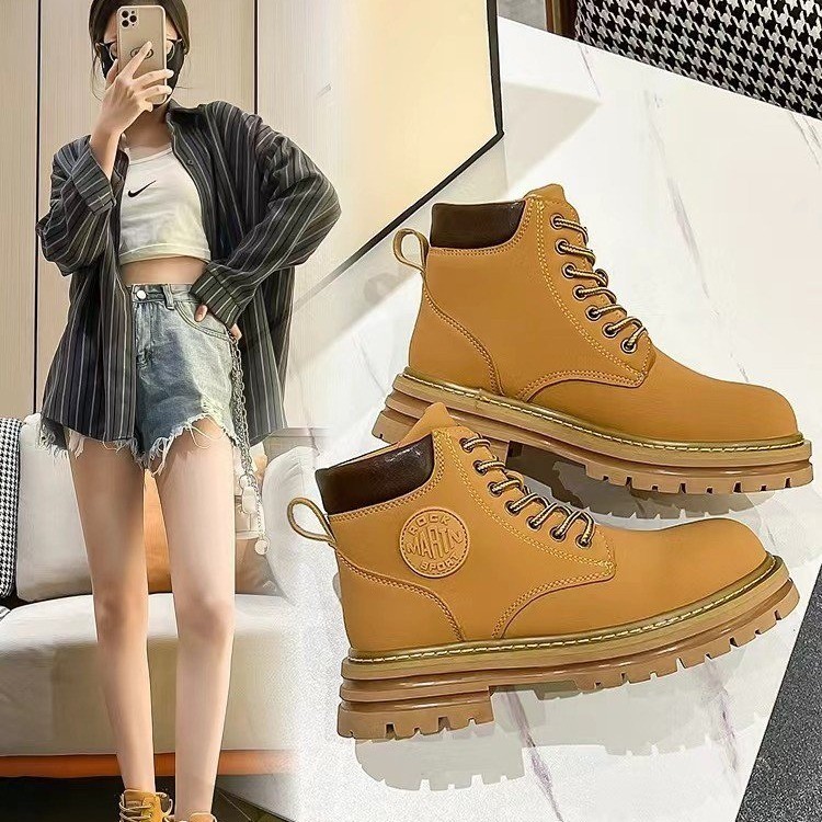 รองเท้าบูทมาร์ตินของผู้หญิง พื้นรองเท้าหนาและทนต่อการสึกหรอ ระบายอากาศได้และเป็นแฟชั่น กันน้ำและกันกลิ่น