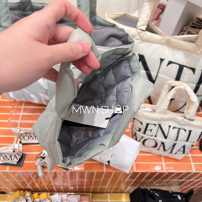 Gentlewoman มีโค้ดลด30% puffer bag กระเป๋าสะพายไหล่ กระเป๋าถือ ของแท้จากชอป