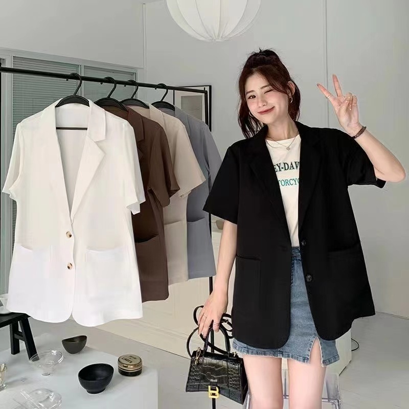 blazer สาวอวบ เสื้อเบลเซอร์แขนสั้นผู้หญิงแขนสั้นพร้อมกระเป๋าผ้าบางสวมใส่สบาย เสื้อสูทเกาหลี มี 4 สี สีทึบ