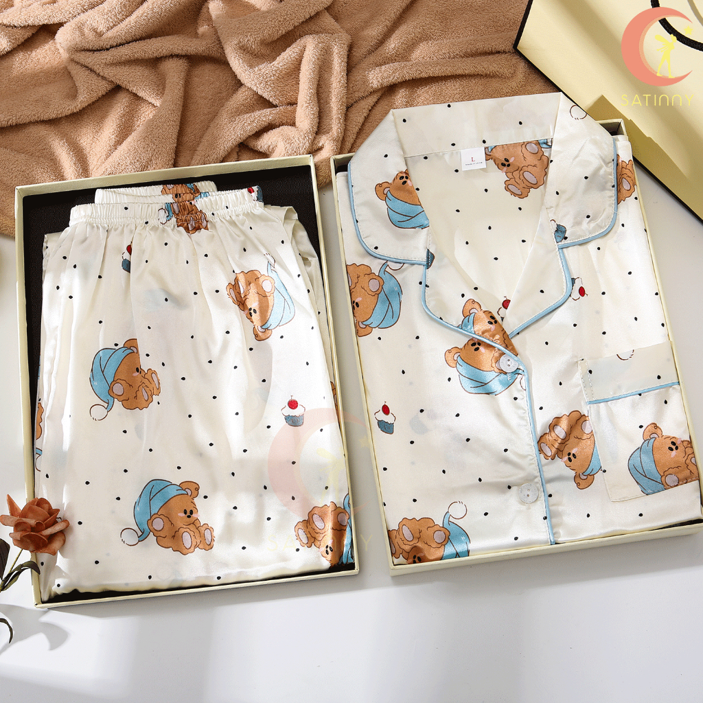 CK25ชุดนอนสาวสวยsatinny สไตล์เจ้าหญิง ชุดนอนแฟชั่น ใส่ละปั๊วะแน่นอน สินค้าพร้อมแพ็คเกตแบบกล่อง ประทับใจสุดๆ แขนยาว+ขายาว