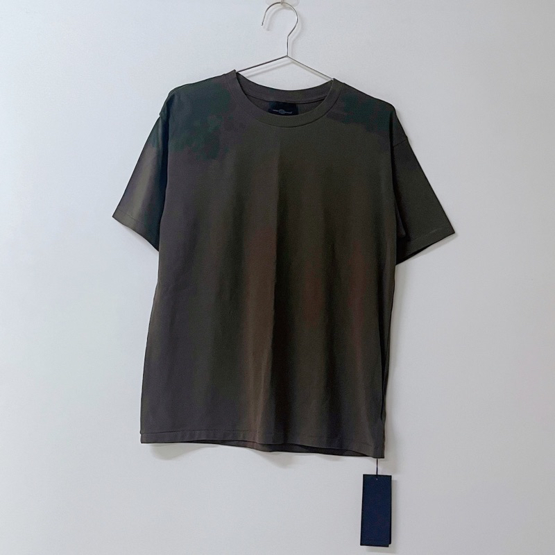 เสื้อยืด GREYHOUND ORIGINAL พร้อมป้าย