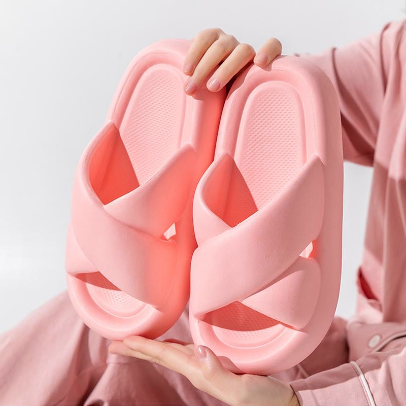 Leyoo พร้อมส่ง ทั่วไทย รองเท้าแตะลำลอง งานแฟชั่นสวยๆ สำหรับผู้หญิง ดีไซน์แบบสายไขว้ สวย เก๋ ไม่ซ้ำใคร มีมา 4 สี เอาดีๆ ร - รูปที่ 5