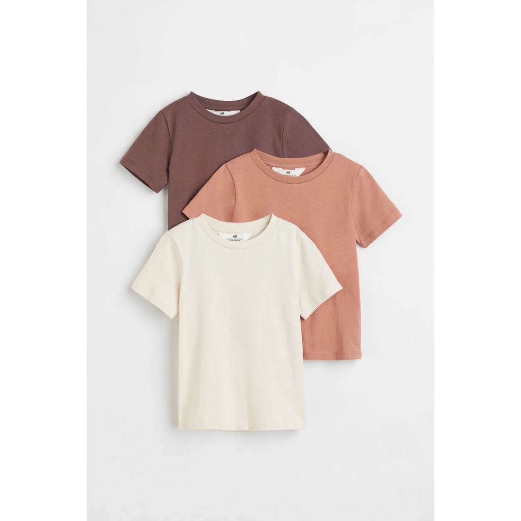 H&M เสื้อยืดผ้าคอตตอน แขนสั้น แพ็ค 3 ชิ้น ** เซลล์ มีรอย ** ไซด์ 6 - 8 ปี