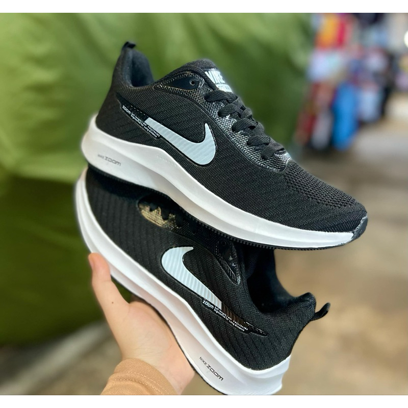 รองเท้าผ้าใบ มี10สี ไซด์36-45ให้เลือก(แนะนำให้สั่งเผื่อ1ไซร้) ใส่ได้ทั้งผู้หญิงและผู้ชาย