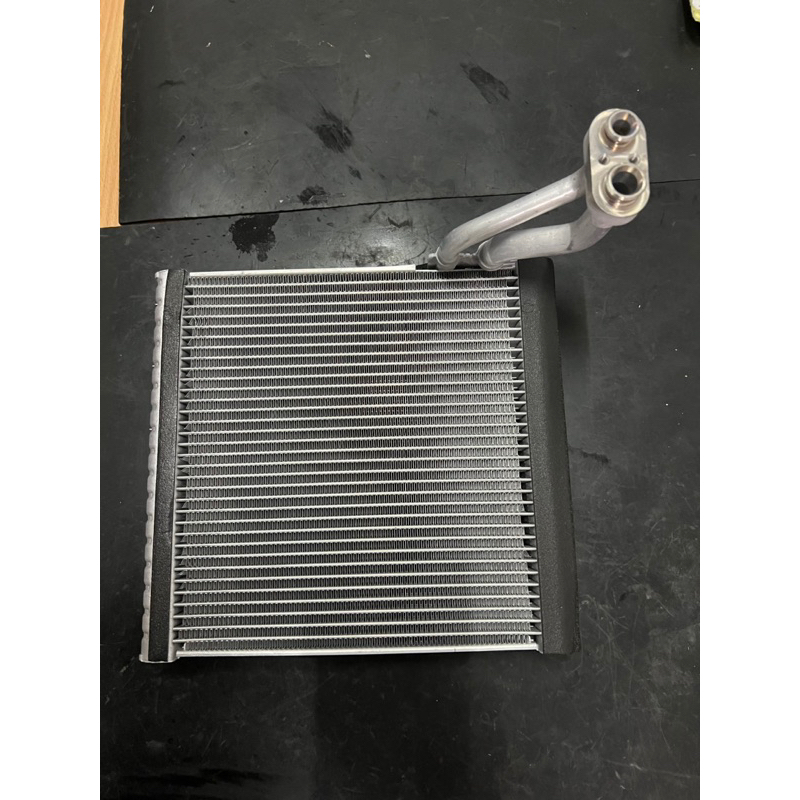 คอยล์เย็นHINO VICTOR 500 (ฮีโน่วิคเตอร์500) ตู้แอร์ Hino Victor