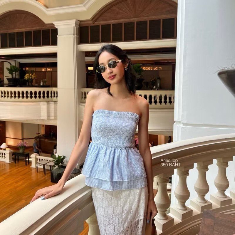 ส่งต่อ Flore.apparels Amis striped tube top เกาะอกสม้อค เกาะอกจีบย่น เกาะอกลายทาง