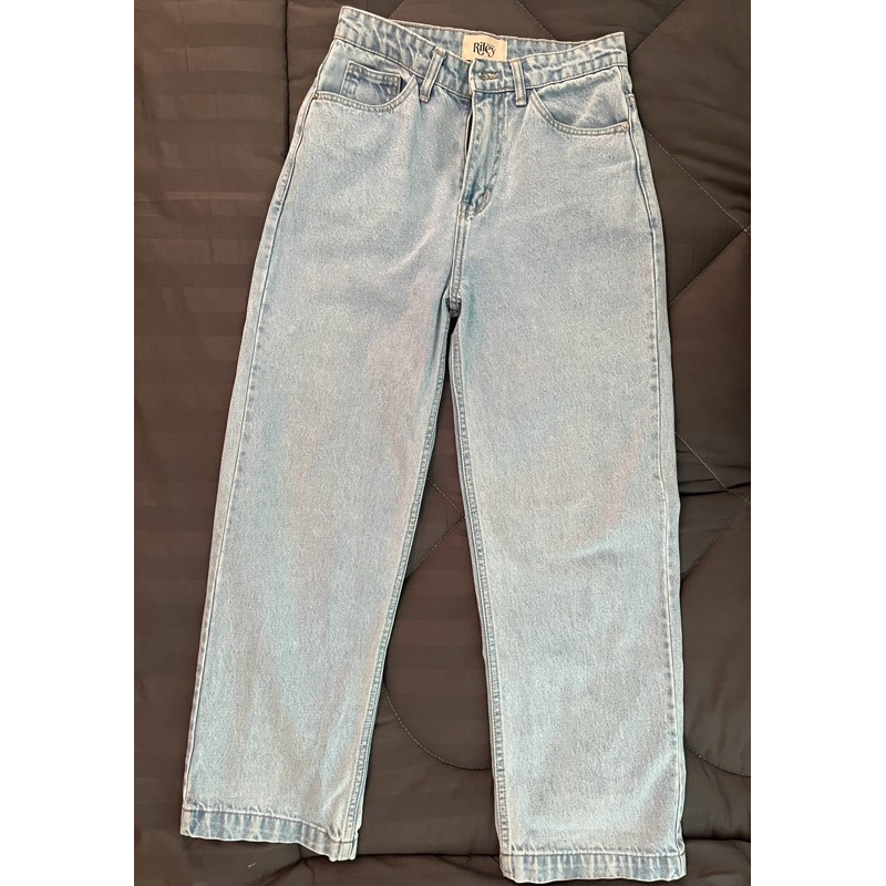 กางเกงยีนส์ Riley มือสอง ใส่เพียงครั้งเดียว