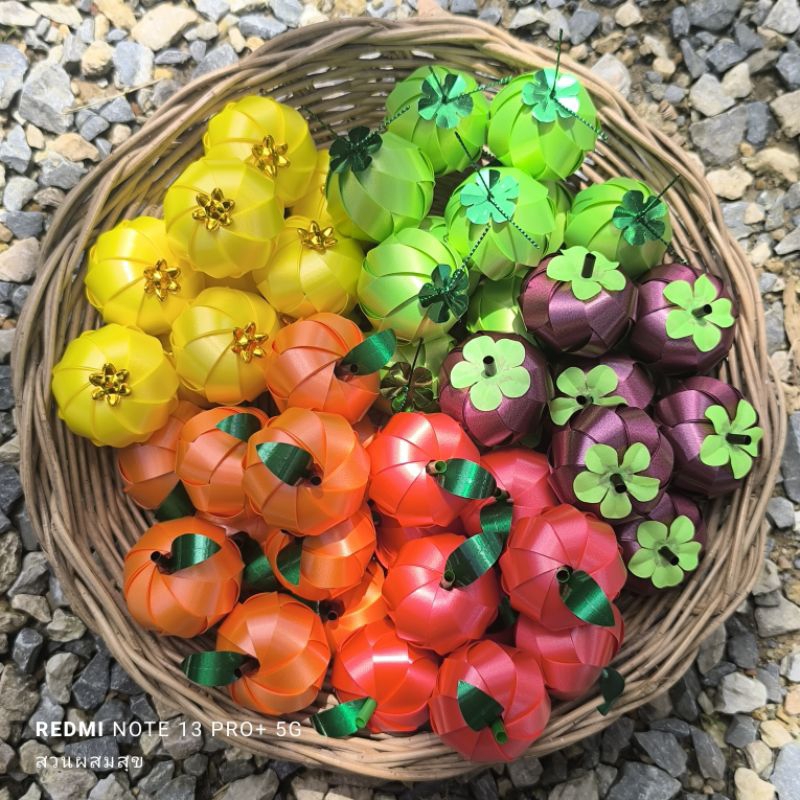เหรียญโปรยทานsูปผaไม้ คละแบบ เลือกแบบได้ (50 ชิ้น)