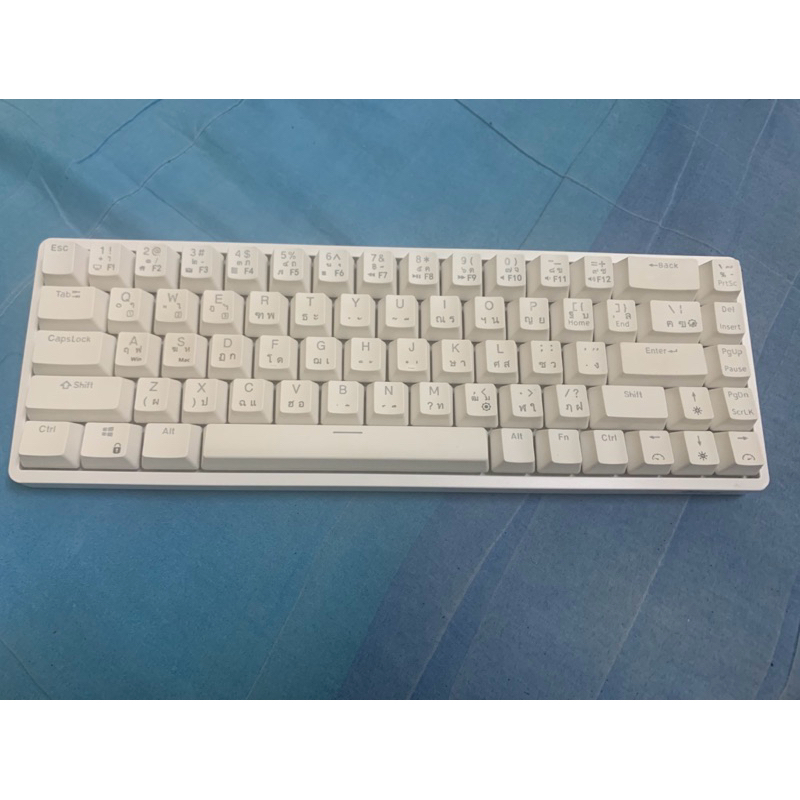 Mechanical Keyboard 65% Royal Krudge RKG68 มือสองสภาพดี 99% เชื่อม 3 โหมด Hotswap ได้ พร้อมกล่อง อุป