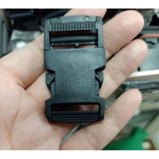 สายกระเป๋าแข็งแรงทนทานขนาด 1 นิ้ว=2.5cmค่ะ📌สั่งเกิน 2 เมตรตัดความยาวต่อเนื่องค่ะ(หน่วยเป็นเมตรค่ะ)