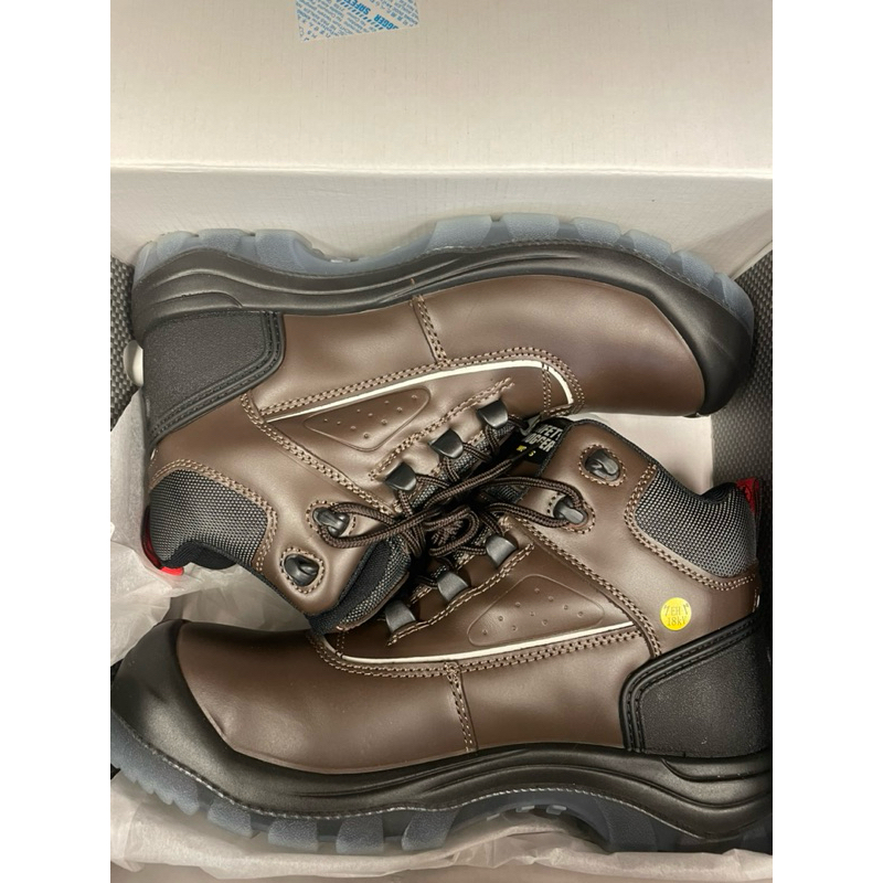 รองเท้า safety jogger