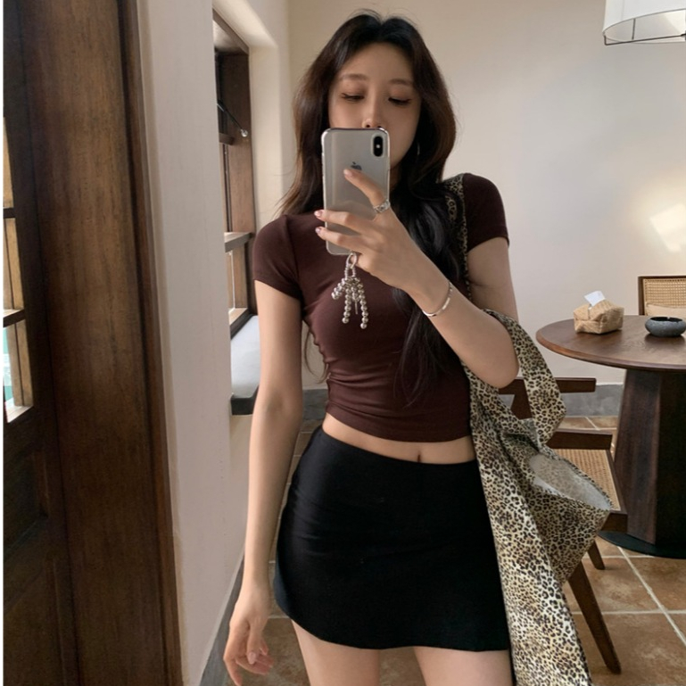 พร้อมส่งจากไทย ชุด2ชิ้น เสื้อแขนสั้นรัดรูป คอกลม+กระโปรงสั้นมีซับใน 4สีให้เลือกได้ ฝ้าย100% ผ้าเนื้อดีๆสวย สไตล์เกาหลี - รูปที่ 5