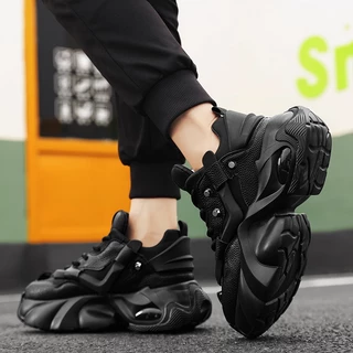 【Venous】2025 รองเท้าผู้ชายสีดำแบบหนาปี รองเท้าผ้าใบแบบเป็นกันเอง รองเท้ากีฬาผู้ชายพื้นยาง Size 37-46