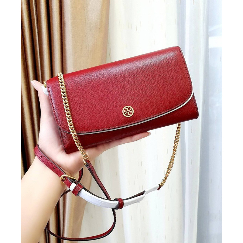 รับประกันแท้💯 Tory Burch 137152 ROBINSON Chain Wallet in Saffiano Leather WOC