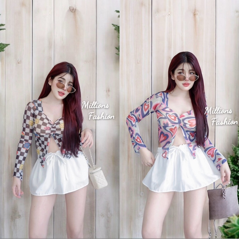 Pangpang เสื้อครอป ย่นอกแขนยาว ผ้าซีทรูลาย เสริมฟองน้ำ