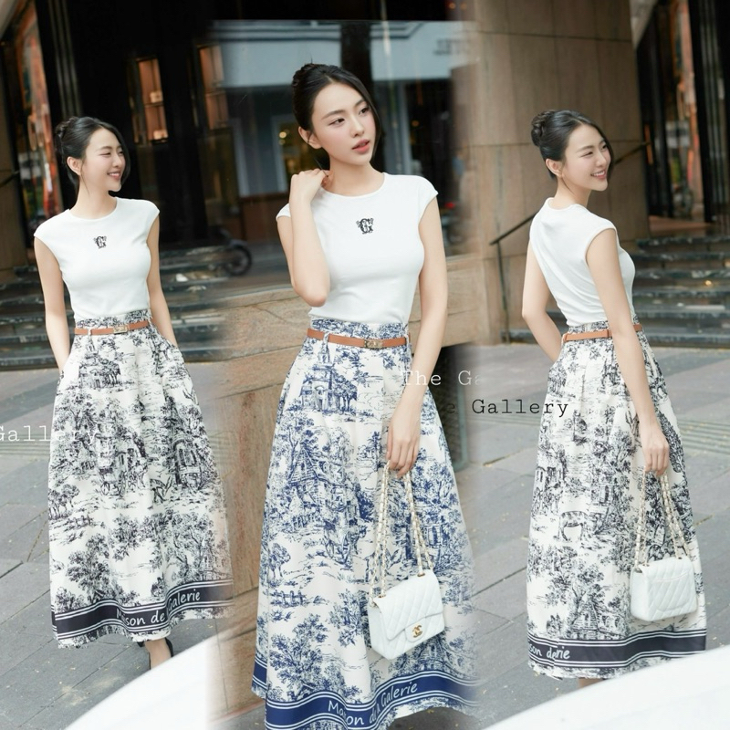 The gallery•ชุดเซ็ต3ชิ้น เสื้อยืดปักโลโก้และกระโปรงยาวพิมส์ลายสุดชิคมาพร้อมเข็มขัดหนัง