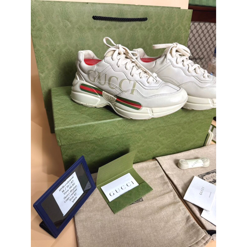 ❤️Used Like Very New WOMEN'S RHYTON GUCCI LOGO LEATHER SNEAKER Size38 วัดซอฟ 24.5-25CM มือ2 ปี23เดือ