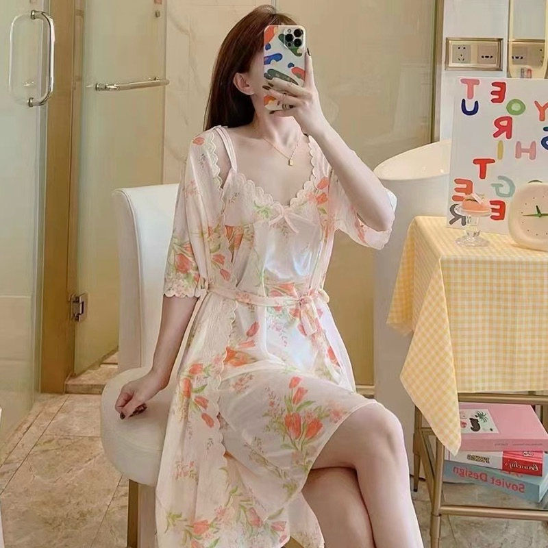 ชุดนอนแบบเซ็ต ชุดนอนกระโปรงสายเดี่ยว+ชุดคลุม (ได้2ชิ้น) ผ้ายืดซีทรู ราคา ถูกที่สุด ดีลบีเคเค แกลเลอรีภาพที่ 3