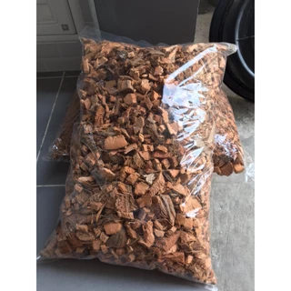 กาบมะพร้าว ขุยมะพร้าว 500g. / 900g. (จากเปลือกมะพร้าว) กาบมะพร้าวสับ มะพร้าวสับ ทำให้ดินโปร่ง