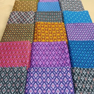 ลายไทยคุ สุ่ม 5 ชิ้น เย็มนุ่ง บแล้วพร้อ เลือกผ้าคุณภาพสูง ระบายอากาศได้ดี