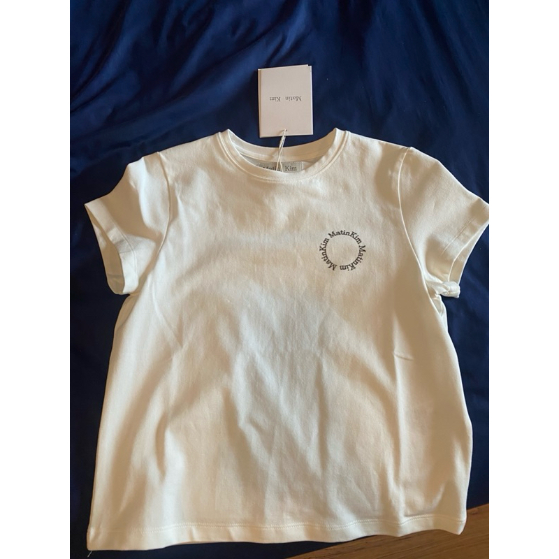 เสื้อยืดครอป Martin Kim รุ่นฮิตผ้านิ่มผ้าดีมากๆ ของใหม่ป้ายห้อยค่ะ