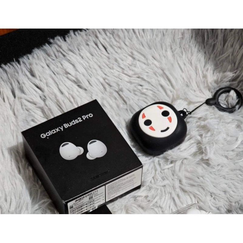 Samsung Galaxy Buds 2 Pro สีขาว มือสอง ประกันหมดแล้ว