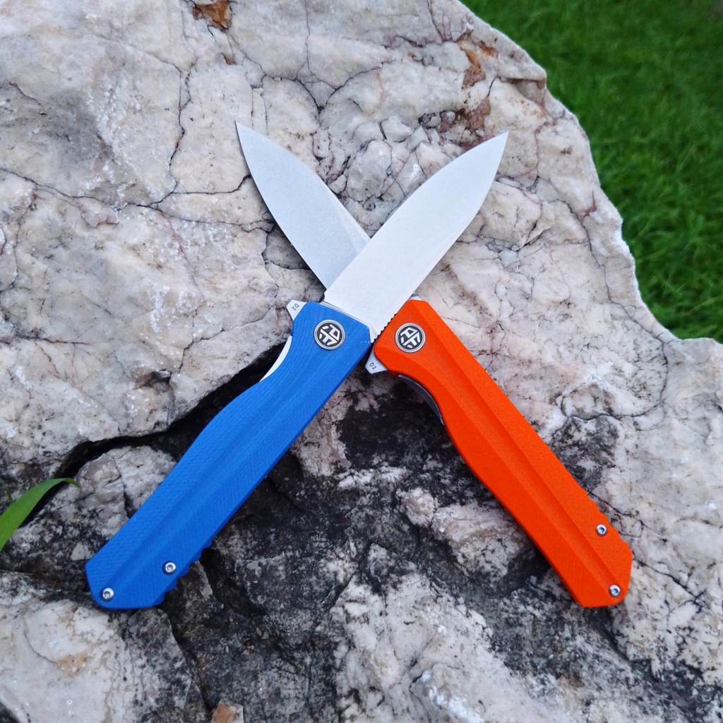 มีดพับ มีดพก Folding pocket knife Petrified Fish PF818 เบามากแต่แข็งแรง พกพาสะดวก มีดสวยและงานประณีตมากๆ ของแท้