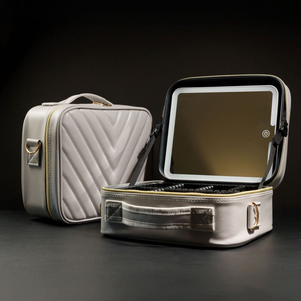 กระเป๋าเครื่องสำอางค์ Tanarin มีกระจกและไฟในตัว