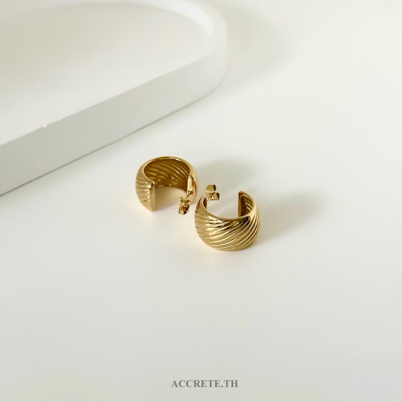 ต่างหูสตั๊ด มินิมอล ต่างหูชุบทอง18k Elle Stud Earrings