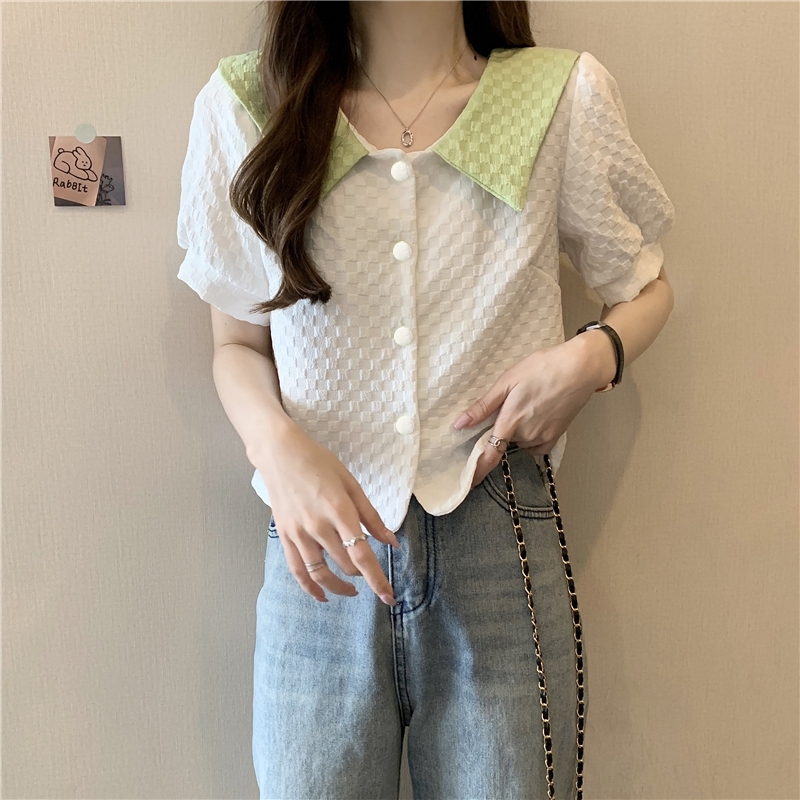 มาแรงในตอนนี้ เสื้อผ้าแฟชั่น เสื้อผ้าผู้หญิงดีไซน์คอปกน่ารักมากแม่มี3สีให้เลือกแบบสุดปังเนื้อผ้านุ่มใส่สบายแน่นอน